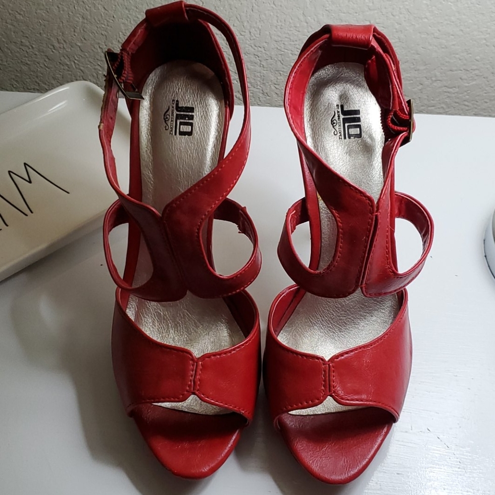 GUC JLo Red Strappy Heels